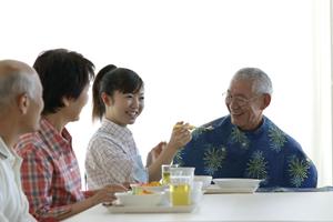 ワキガ治療なら日本橋形成外科へ